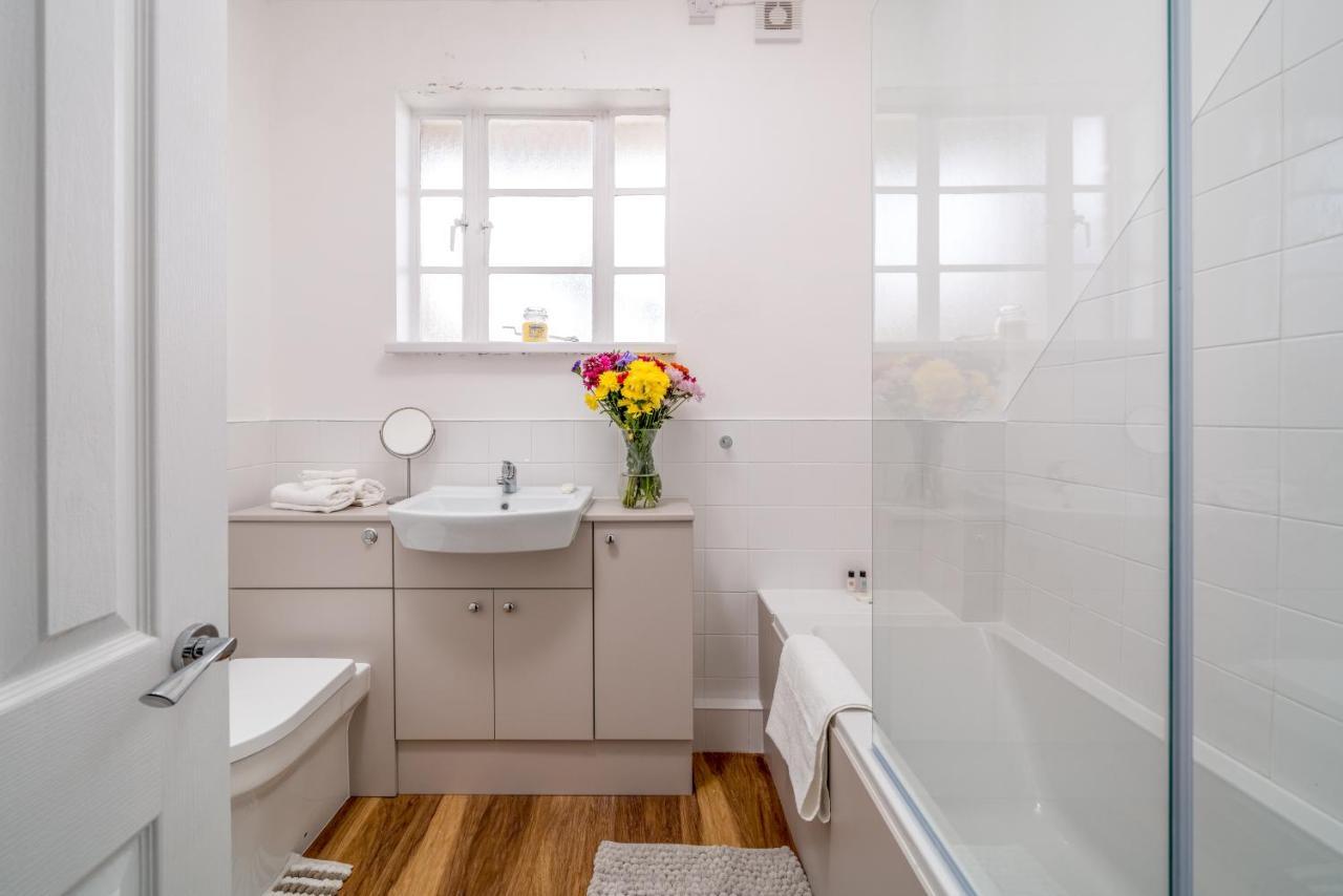 Apartmán Bright West Hampstead Retreat Londýn Exteriér fotografie